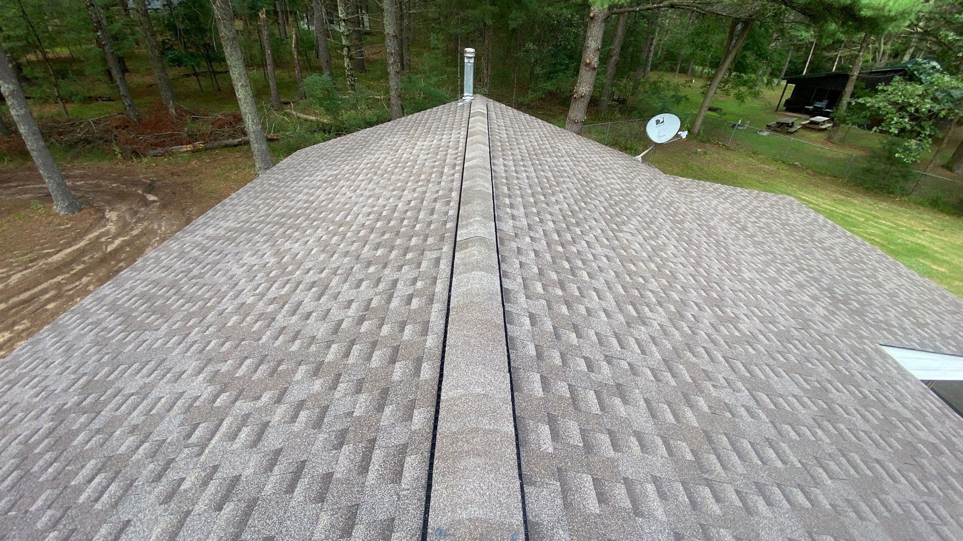 Gallery photos for Stunning Shingle Roof Installation in Friendship, WI: Image #5