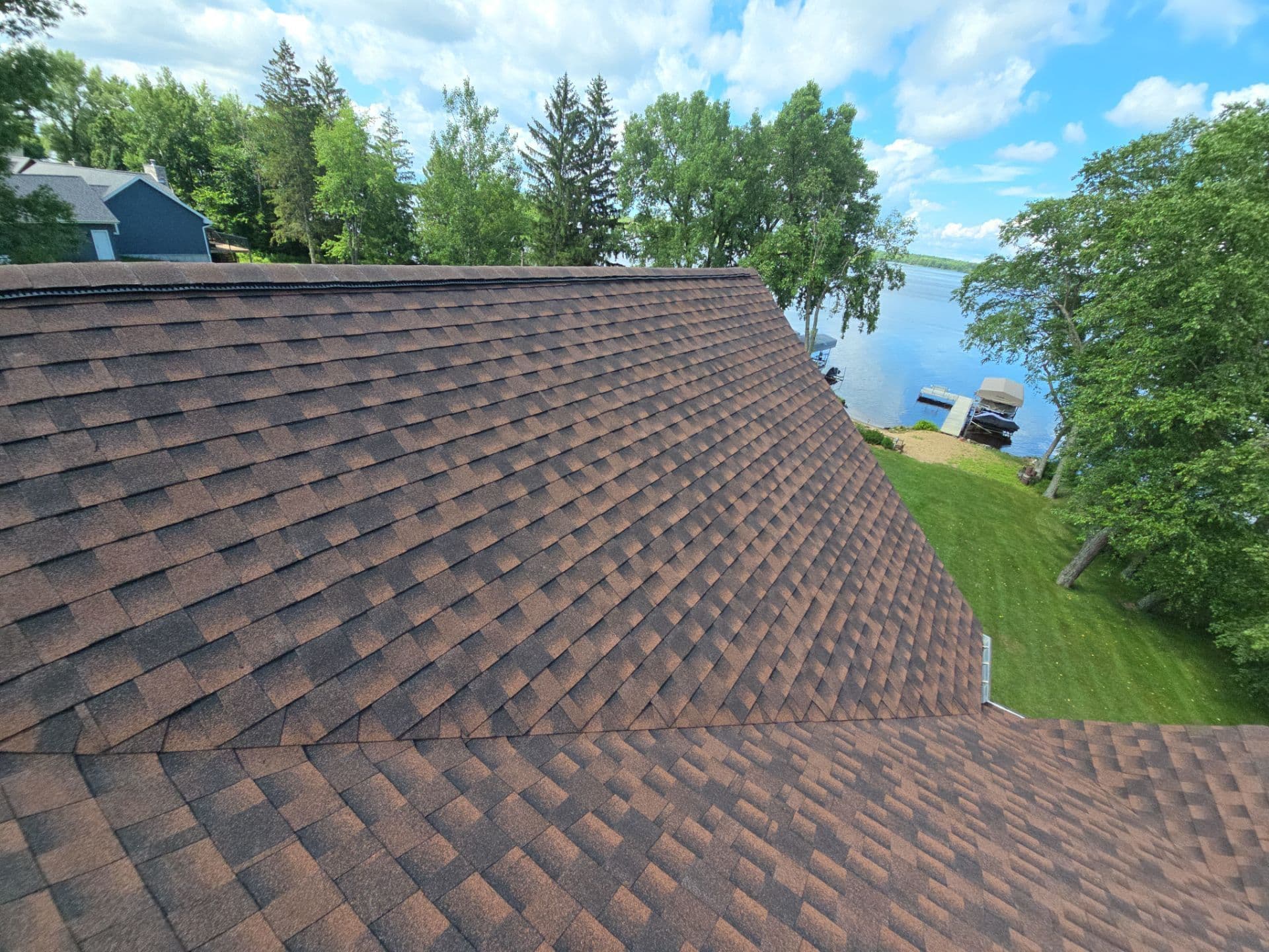 Gallery photos for Shingle Roofing Upgrade for Log Home in Necedah WI: Image #4