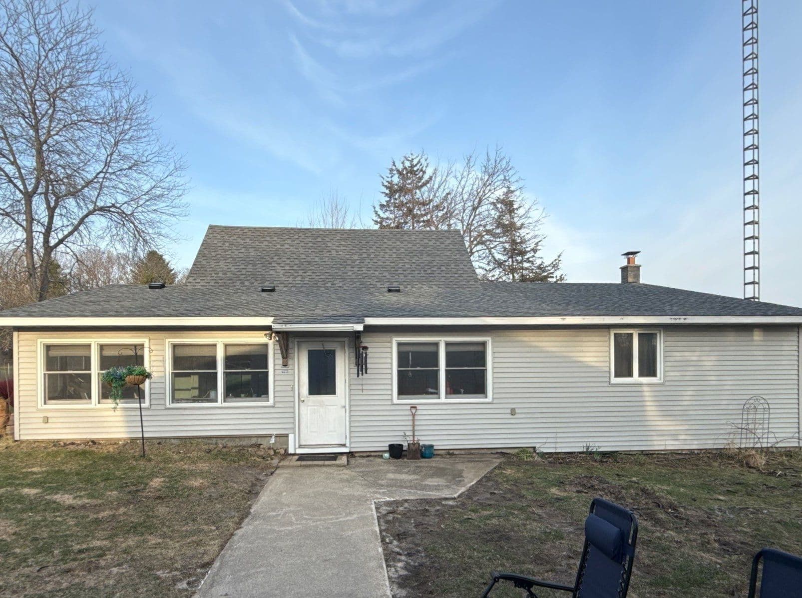 Gallery photos for Hail Damage Roof Replacement with Grey Asphalt Shingles in New Lisbon: Image #5