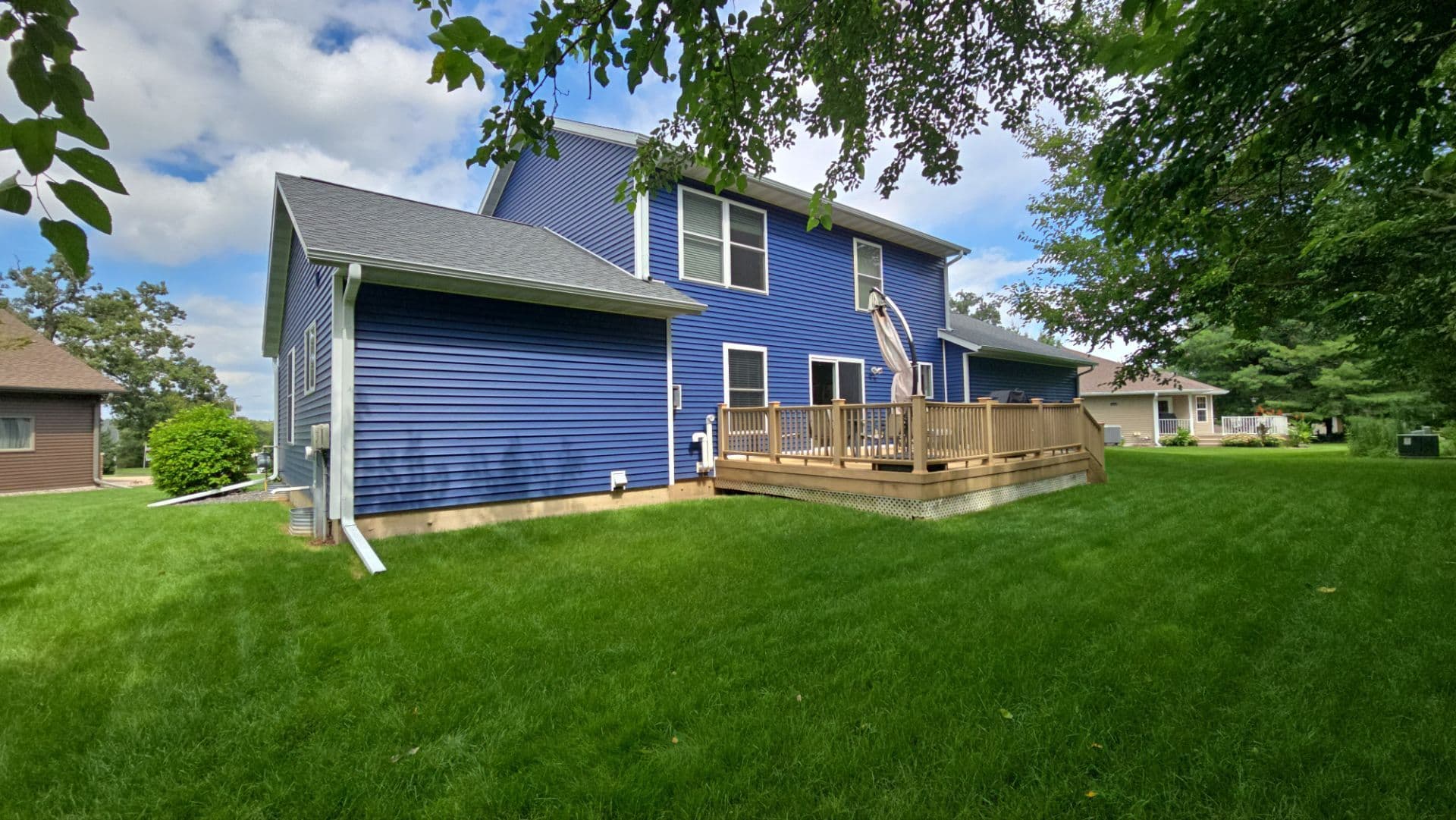 Gallery photos for Roof and Siding Makeover in Platteville WI: Image #9