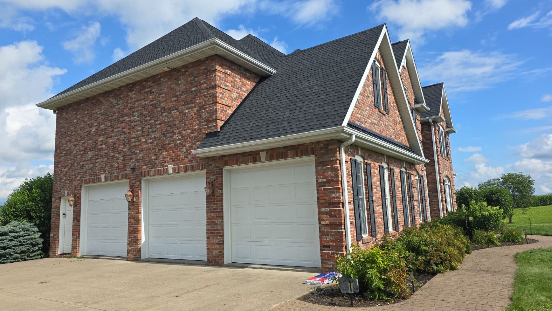 Gallery photos for Roof Replacement with Timberline HDZ Shingles: Image #2