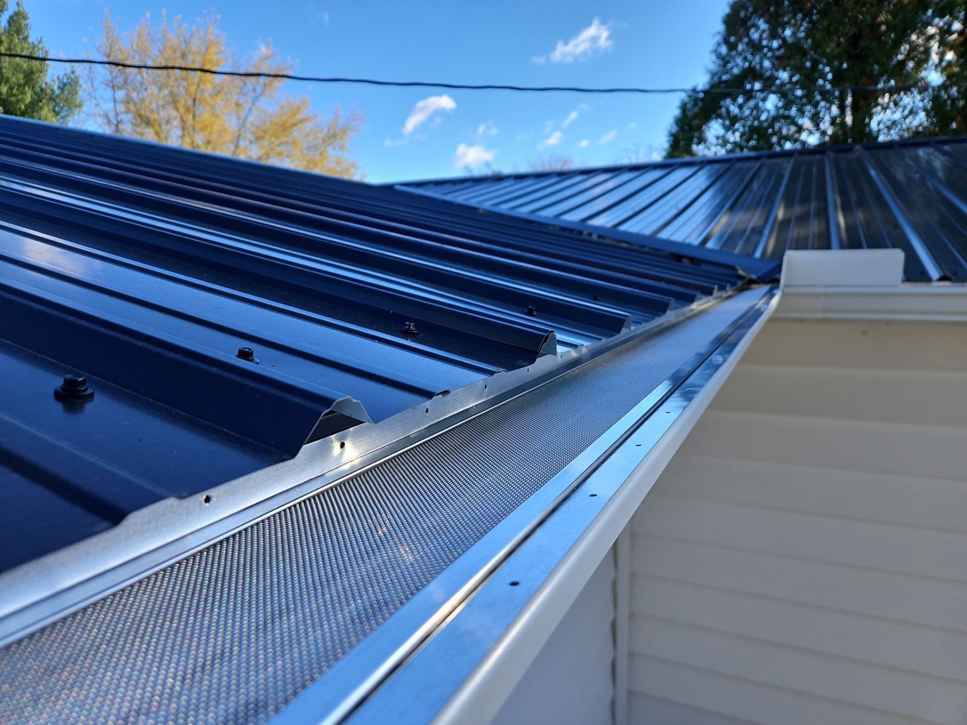 Gallery photos for Metal Roof Makeover in New Lisbon WI: Image #1