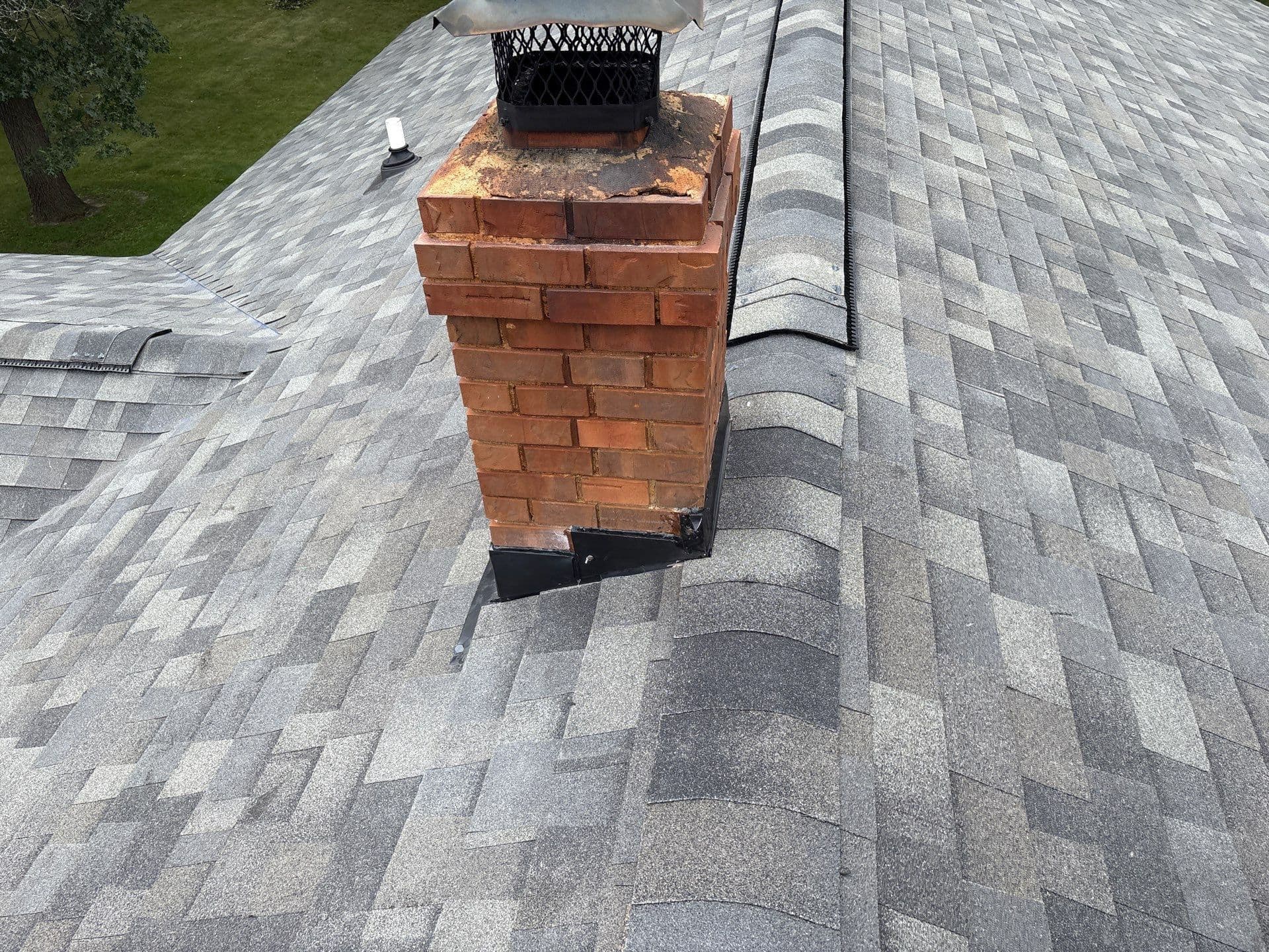 Gallery photos for Storm Grey Elegance with Malarkey Highlander Shingles: Image #3