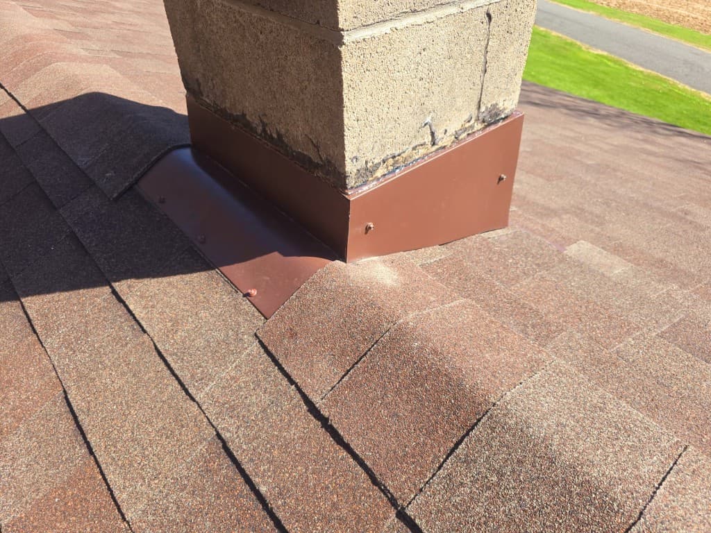 Gallery photos for Full Roof Replacement with Malarkey Shingles in Mauston WI: Image #2