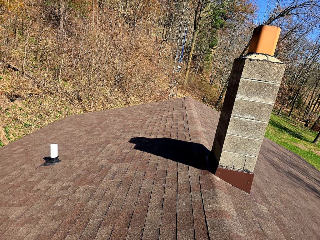 Gallery photos for Full Roof Replacement with Malarkey Shingles in Mauston WI: Image #1