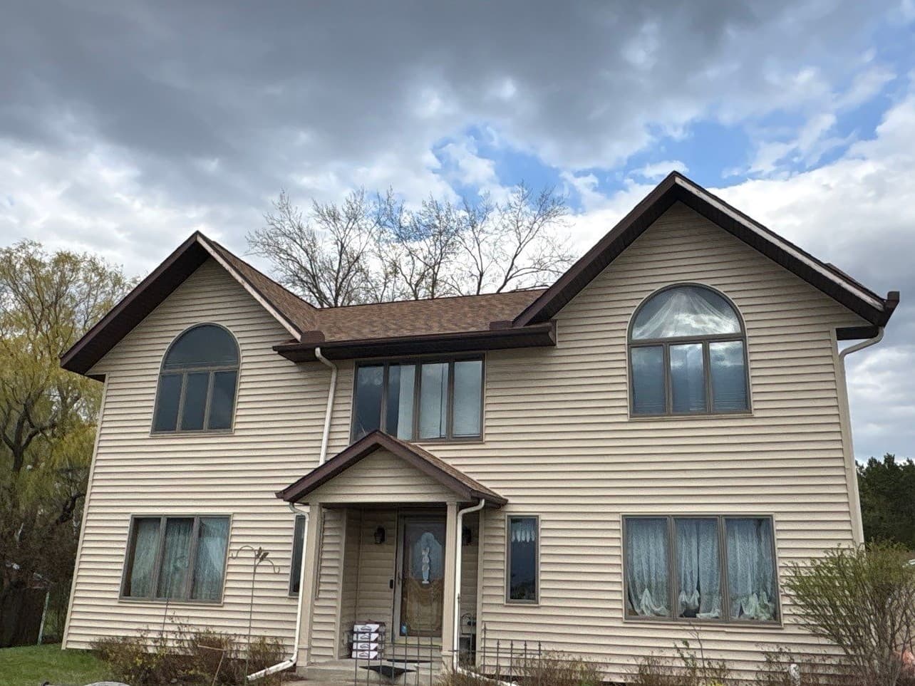 Gallery photos for 3 New Shingle Roofs Installed on a Lakeside Property in Friendship WI: Image #1