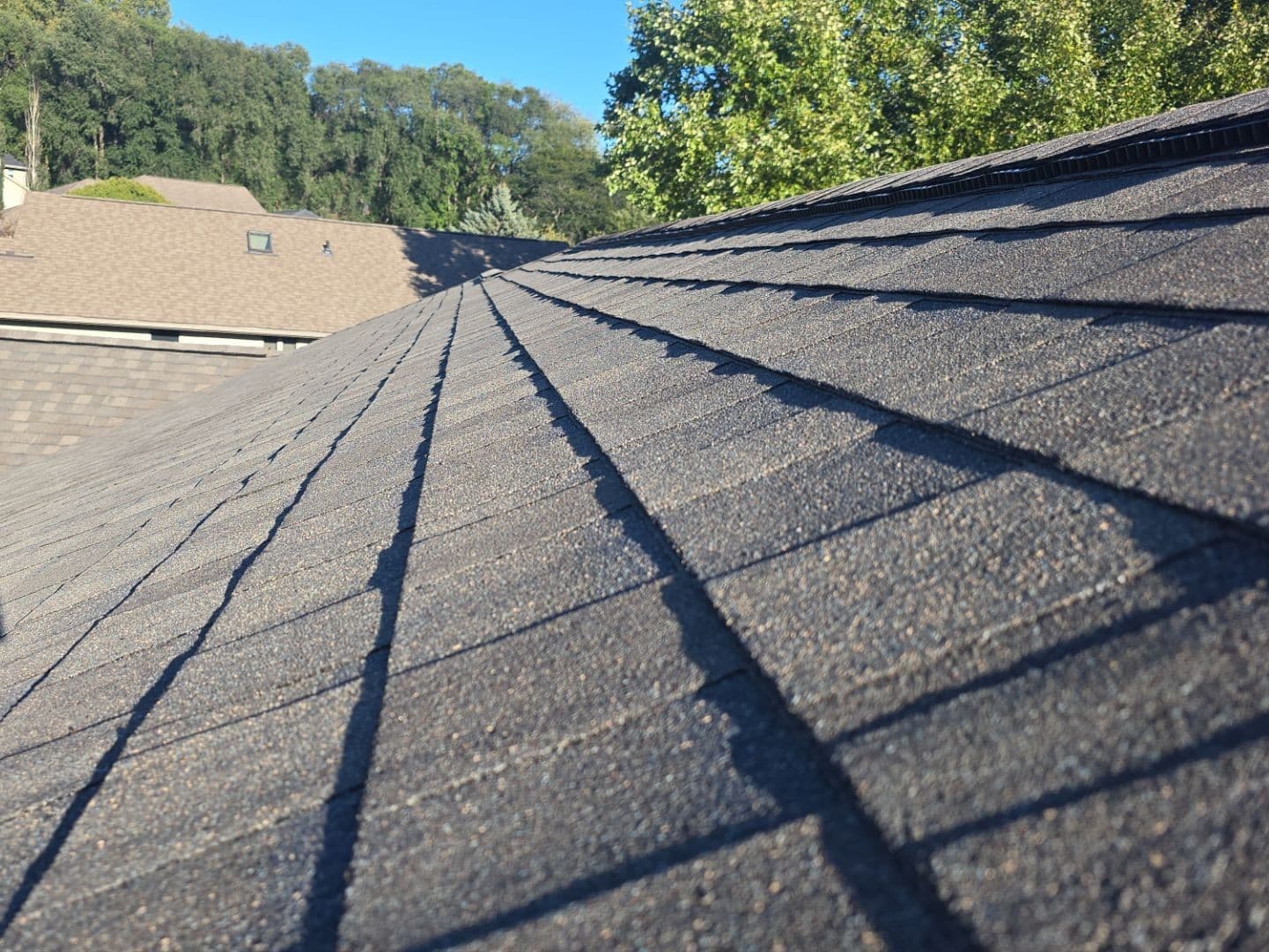 Gallery photos for One-Day Roof Replacement in Onalaska WI with Atlas Pinnacle Shingles: Image #1