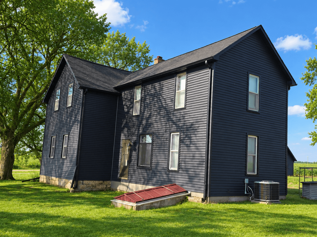 Gallery photos for New Roof and Siding on a Potosi Wisconsin Property: Image #4